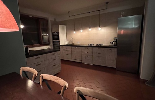 Volterra House | Holiday house with private pool and fenced garden