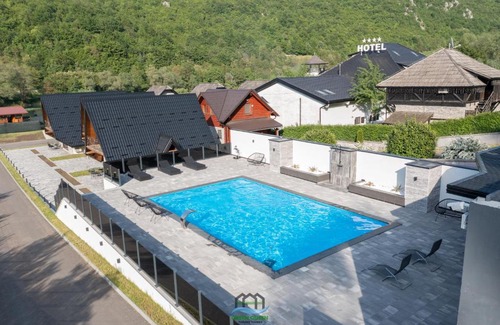 Lohovo House | Holiday Houses Green Queen
