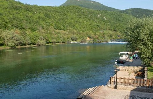Lohovo House | Holiday Houses Green Queen