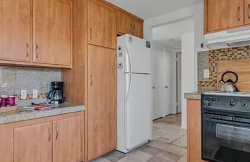 Uptown Design District Condo | Holiday In Palm Spring