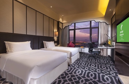 Huadu Hotel | Holiday Inn Airport Guangzhou by IHG