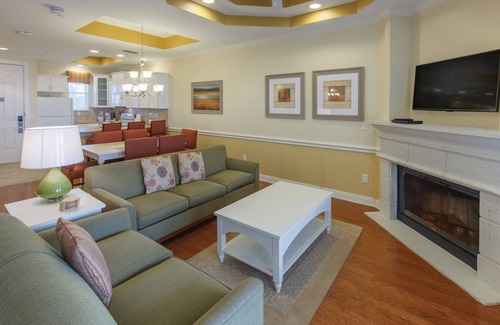 Flint Apartment | Holiday Inn Club Vacations Villages Resort at Lake Palestine by IHG