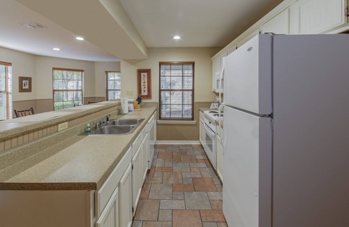 Flint Apartment | Holiday Inn Club Vacations Villages Resort at Lake Palestine by IHG