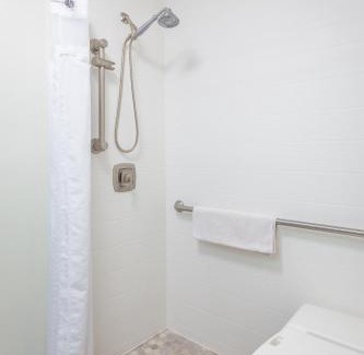 Saint Simons Island Resort | Holiday Inn Express Saint Simons Island by IHG