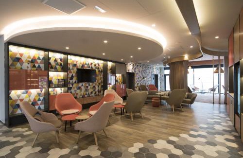 Roissy-en-France Hotel | Holiday Inn Express - Paris - CDG Airport by IHG