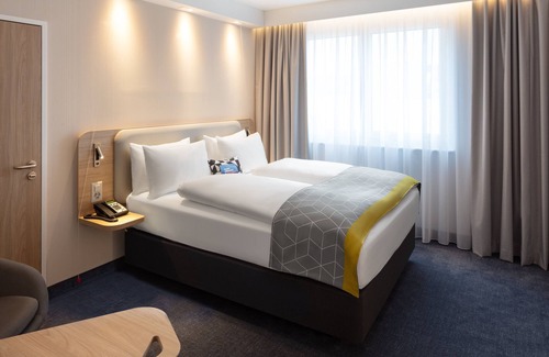 Oftringen Hotel | Holiday Inn Express Aarburg - Oftringen by IHG