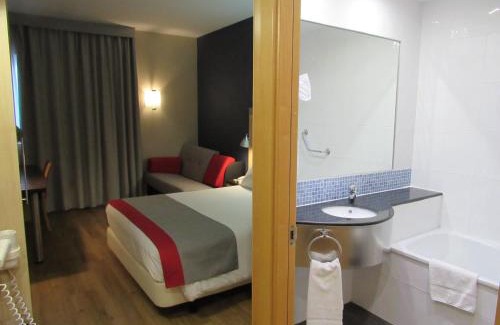 Alcobendas Hotel | Holiday Inn Express Alcobendas by IHG