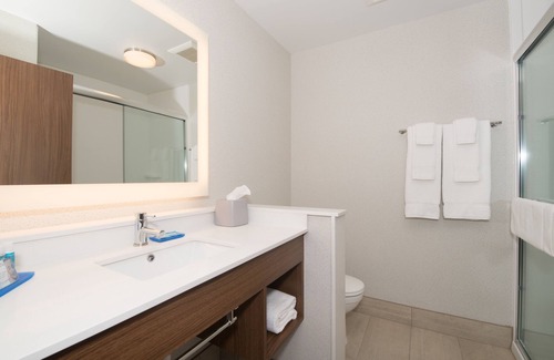 Lehi Hotel | Holiday Inn Express and Suites-Lehi - Thanksgiving Point by IHG