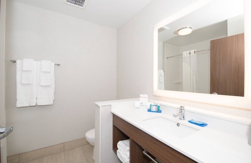 Lehi Hotel | Holiday Inn Express and Suites-Lehi - Thanksgiving Point by IHG