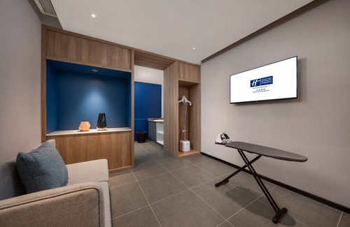 Yinhai Hotel | Holiday Inn Express Beihai Silver Beach by IHG
