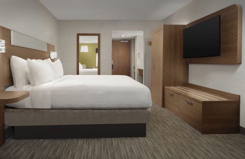 Saugus Hotel | Holiday Inn Express Boston - Saugus by IHG