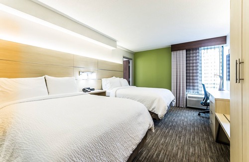 Flint Hotel | Holiday Inn Express Flint-Campus Area by IHG