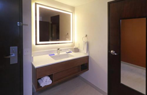 Tlaquepaque Hotel | Holiday Inn Express Guadalajara Iteso by IHG