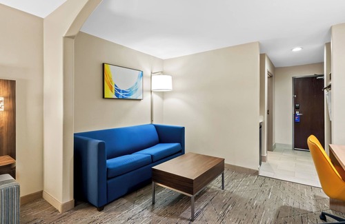 Pauls Valley Hotel | Holiday Inn Express Hotel & Suites Pauls Valley by IHG