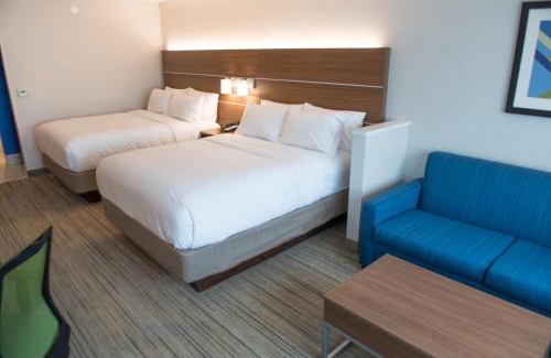 East Lansing Hotel | Holiday Inn Express Hotel & Suites East Lansing by IHG