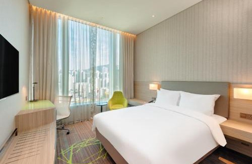 Kwun Tong Hotel | Holiday Inn Express Hong Kong Kowloon CBD2 by IHG