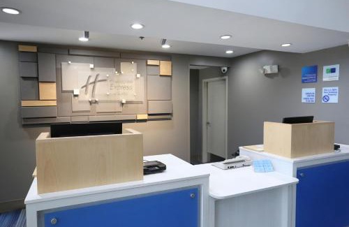 Blythewood Hotel | Holiday Inn Express Hotel & Suites Blythewood by IHG