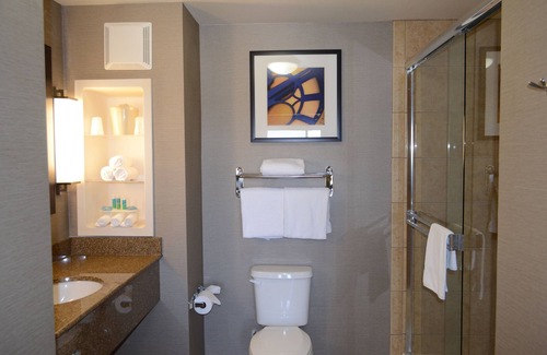 Barstow Hotel | Holiday Inn Express Hotel & Suites Barstow-Outlet Center by IHG
