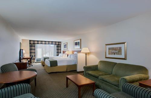 Flowood Hotel | Holiday Inn Express Hotel & Suites Jackson - Flowood by IHG