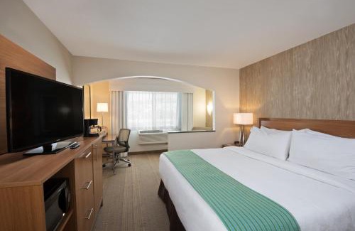 Fraser Hotel | Holiday Inn Express Hotel & Suites Fraser Winter Park Area by IHG