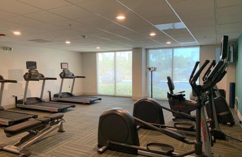Hialeah Hotel | Holiday Inn Express Hotel & Suites Miami - Hialeah by IHG