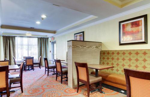 Boys Ranch Hotel | Holiday Inn Express Hotel & Suites Live Oak by IHG