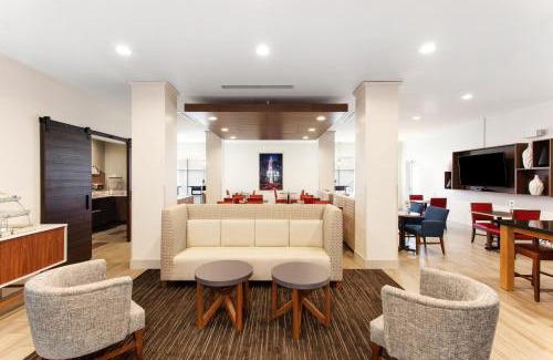 Lake Wales Hotel | Holiday Inn Express Lake Wales North-Winter Haven by IHG