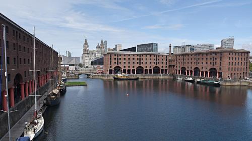 The Docks Hotel | Holiday Inn Express Liverpool-Albert Dock by IHG