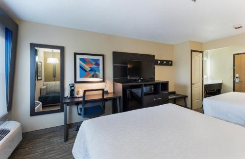 London Hotel | Holiday Inn Express London-I-70 by IHG