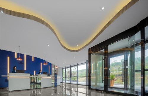Qi Xia Hotel | Holiday Inn Express Nanjing Happy Valley by IHG