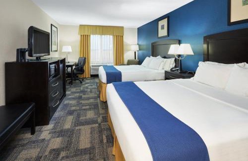 Pekin Hotel | Holiday Inn Express Pekin - Peoria Area by IHG