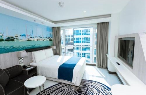 Central Pattaya Hotel | Holiday Inn Express Pattaya Central by IHG