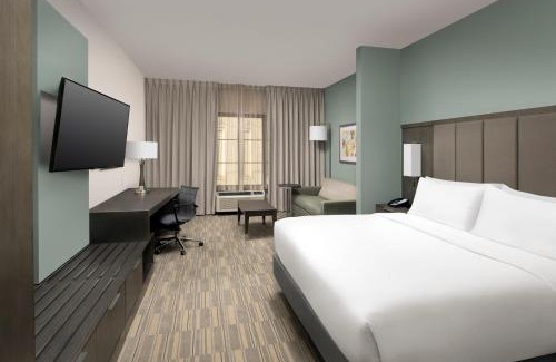Downtown Hotel | Holiday Inn Express Pensacola Downtown by IHG