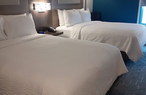 Rensselaer Hotel | Holiday Inn Express Rensselaer by IHG