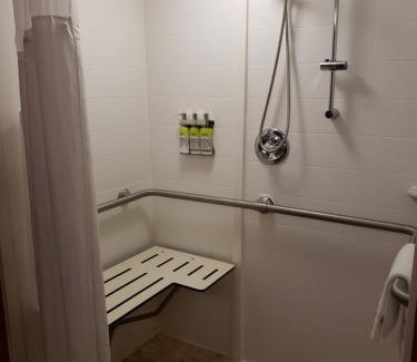 Brandermill Hotel | Holiday Inn Express Richmond-Brandermill-Hull Street by IHG