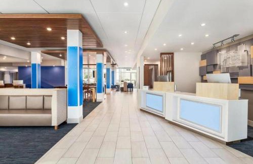 Pflugerville Hotel | Holiday Inn Express & Suites Austin North - Pflugerville by IHG