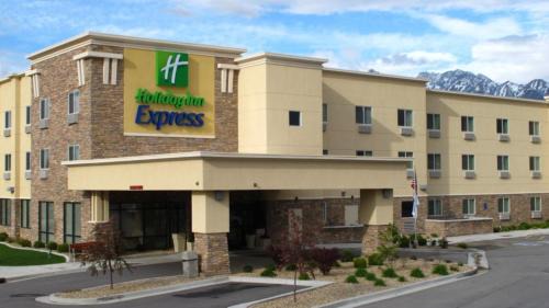 Midvale Hotel | Holiday Inn Express Salt Lake City South - Midvale by IHG