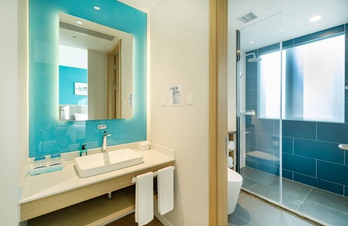 Pudong Hotel | Holiday Inn Express Shanghai Zhangjiang by IHG