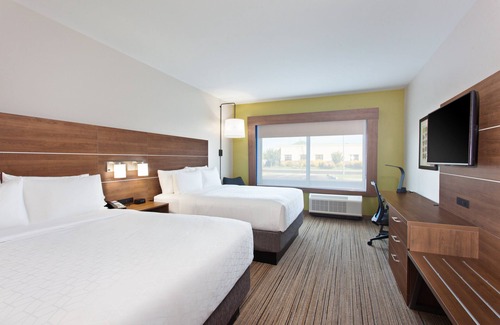 Moses Lake Hotel | Holiday Inn Express & Suites Moses Lake by IHG