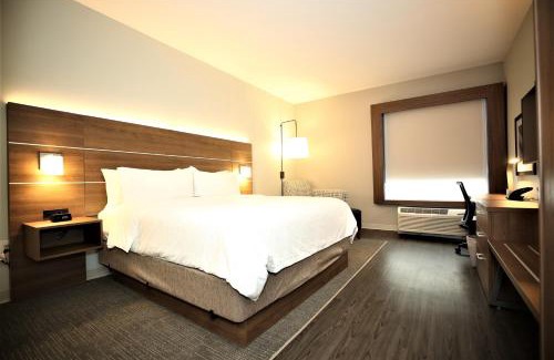 Wilmore Hotel | Holiday Inn Express & Suites - Charlotte - South End by IHG