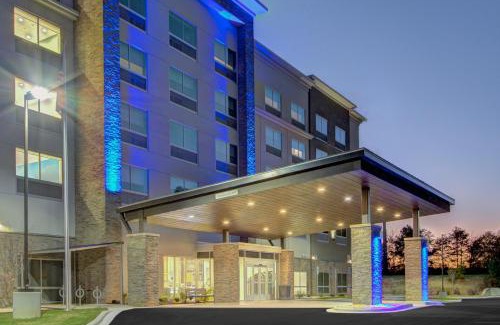 Charlotte Hotel | Holiday Inn Express & Suites Charlotte Southwest by IHG