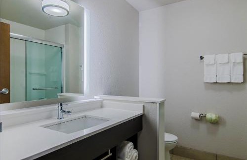 Atchison Hotel | Holiday Inn Express & Suites - Atchison by IHG