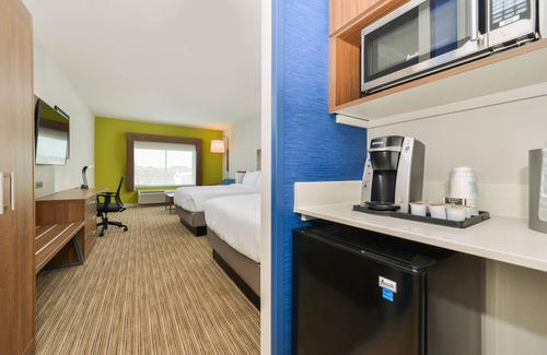 Chadron Hotel | Holiday Inn Express & Suites Chadron by IHG