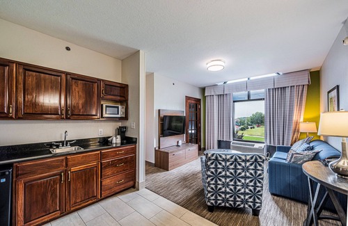 Franklin Hotel | Holiday Inn Express & Suites Franklin KY by IHG