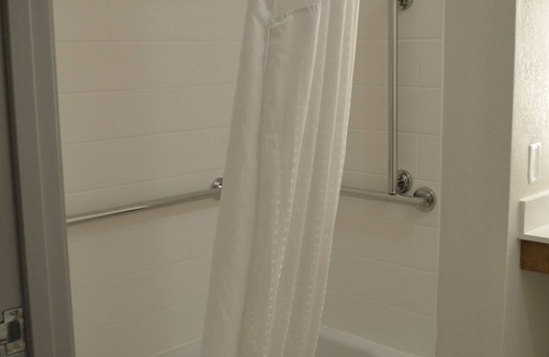 Franklin Hotel | Holiday Inn Express & Suites Franklin KY by IHG