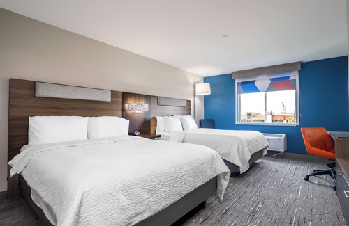 Marion Hotel | Holiday Inn Express & Suites Cedar Rapids NE – Marion by IHG