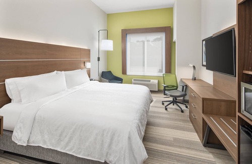 Port Malabar Hotel | Holiday Inn Express & Suites Palm Bay by IHG