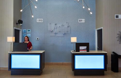 Pelham Hotel | Holiday Inn Express & Suites Birmingham South - Pelham by IHG