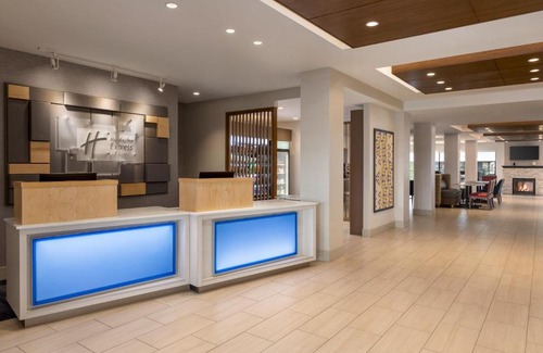 Dupont Hotel | Holiday Inn Express & Suites Denver Airport by IHG