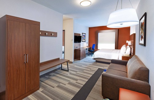 Jasper Hotel | Holiday Inn Express Suites Jasper by IHG
